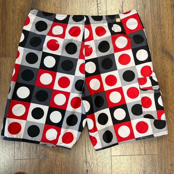 Quicksilver swim trunk SZ 36 - Picture 6 of 6